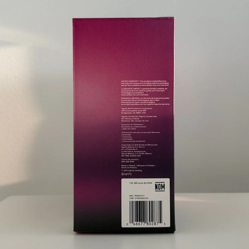 *NEW* Philips Hue Go Portable Light - Alexa & Google App Compatible - Picture 4 of 4